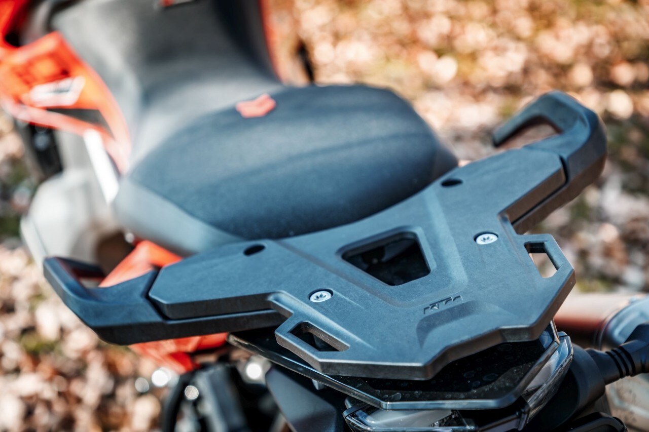 KTM 890 Adventure: crossover senza limiti